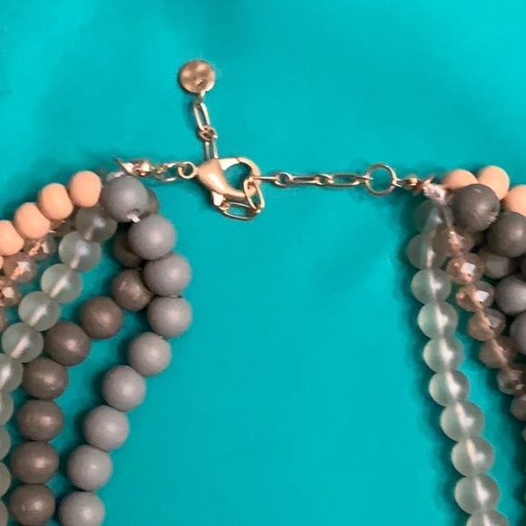 COPY - NWOT- 5 strand beaded necklace - Picture 3 of 4